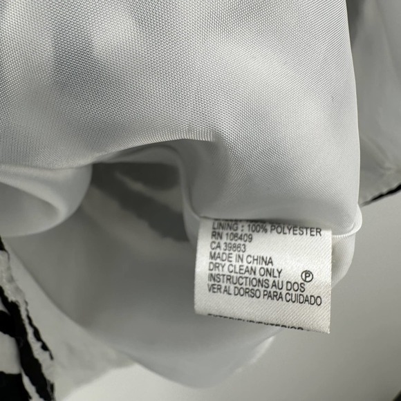 Tahari size 8‎ Zebra Print knee length dress - Picture 7 of 7